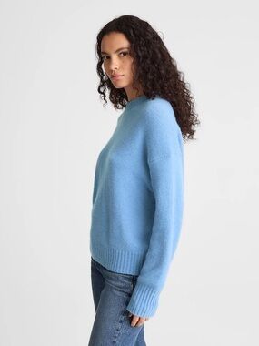 madewell cloudsoft drop shoulder crewneck in hydrangea blue - size xs